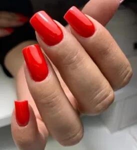 Uñas en roquetas de mar